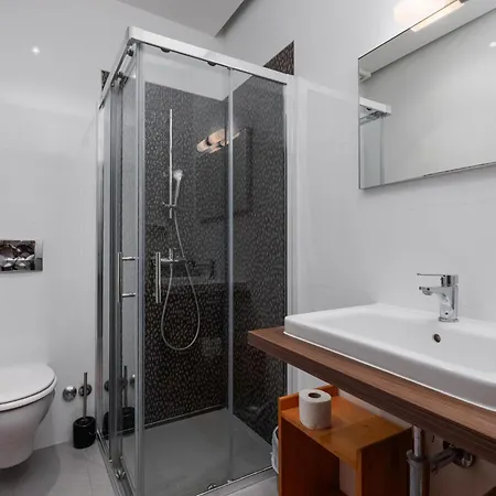 Zely With Outdoor Pool شقة بوريتش